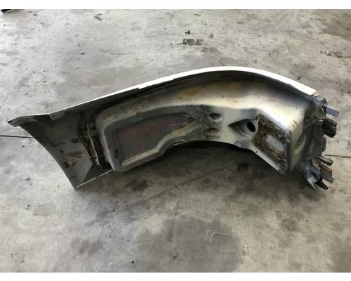 Volvo VNL Bumper Assembly, Front