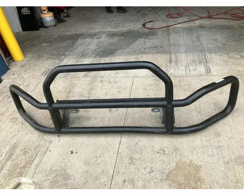 Volvo VNL Bumper Assembly, Front