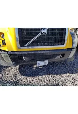 Volvo VNL Bumper Assembly, Front