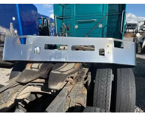 Volvo VNL Bumper Assembly, Front