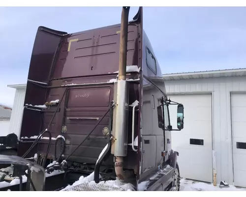 Volvo VNL Cab Assembly