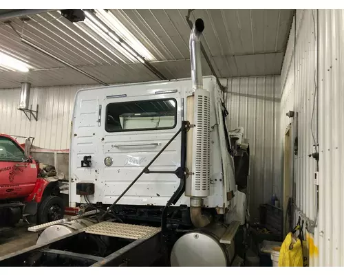 Volvo VNL Cab Assembly