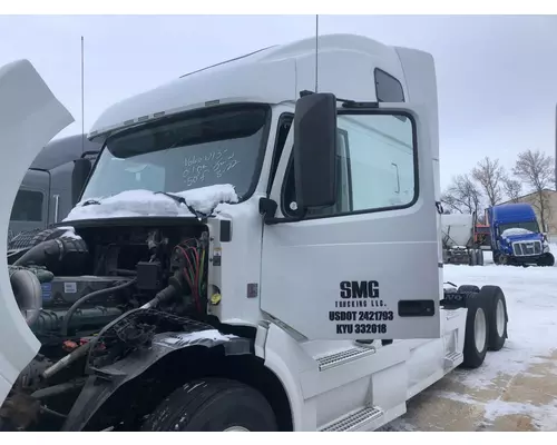 Volvo VNL Cab Assembly