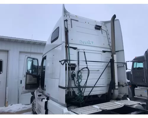 Volvo VNL Cab Assembly