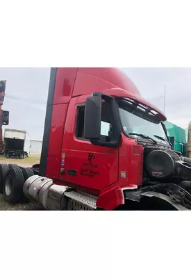 Volvo VNL Cab Assembly