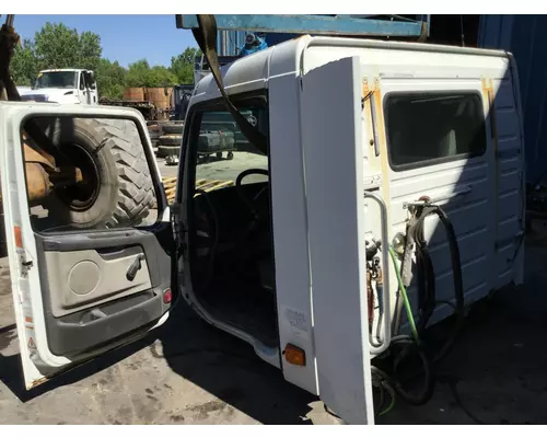 Volvo VNL Cab Assembly