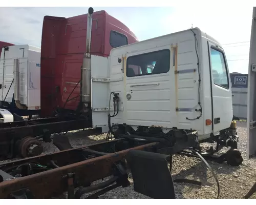 Volvo VNL Cab Assembly