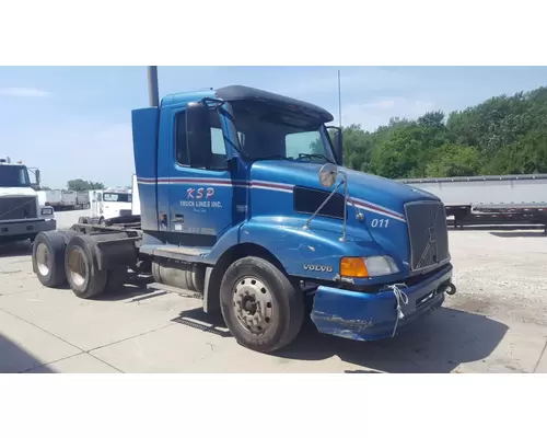 Volvo VNL Cab Assembly