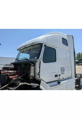 Volvo VNL Cab Assembly