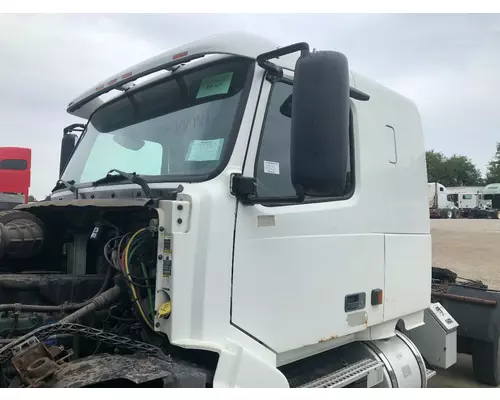 Volvo VNL Cab Assembly