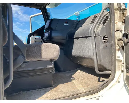 Volvo VNL Cab Assembly