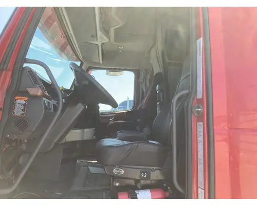 Volvo VNL Cab Assembly
