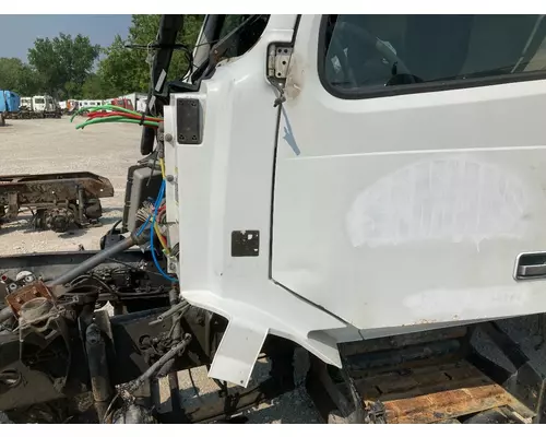 Volvo VNL Cab Assembly