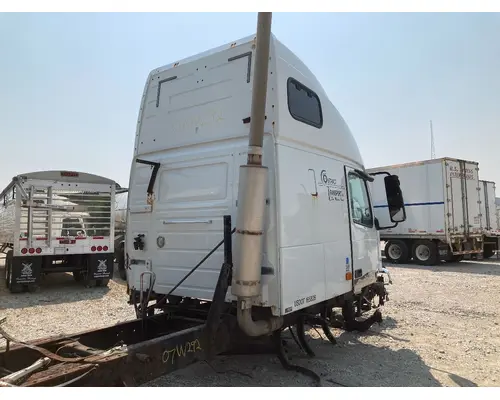 Volvo VNL Cab Assembly