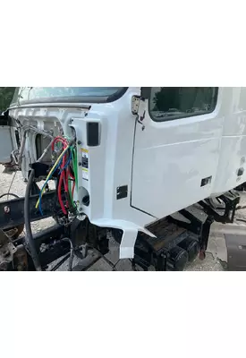 Volvo VNL Cab Assembly