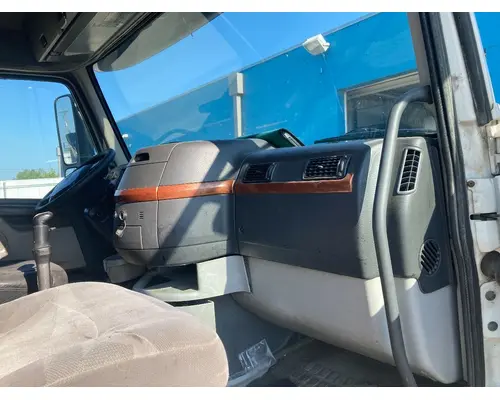 Volvo VNL Cab Assembly