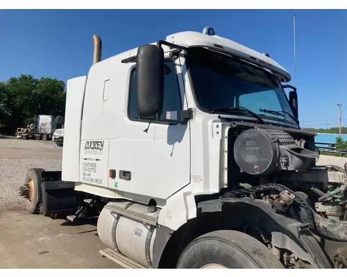 Volvo VNL Cab Assembly