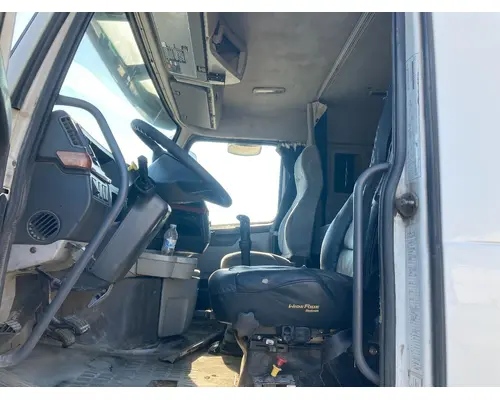 Volvo VNL Cab Assembly
