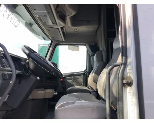 Volvo VNL Cab Assembly