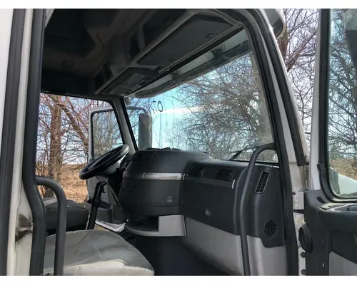 Volvo VNL Cab Assembly