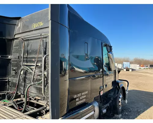 Volvo VNL Cab Assembly