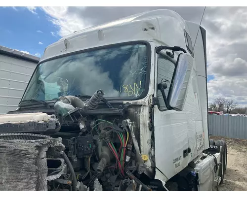 Volvo VNL Cab Assembly