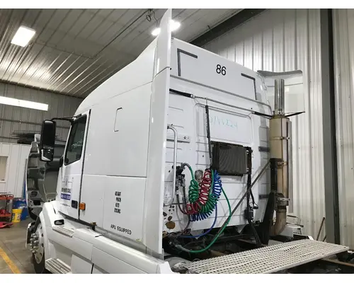 Volvo VNL Cab Assembly
