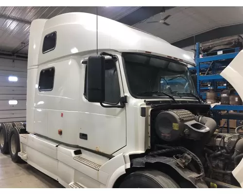 Volvo VNL Cab Assembly