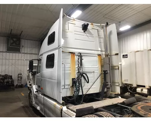 Volvo VNL Cab Assembly