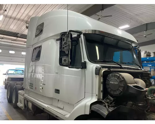 Volvo VNL Cab Assembly