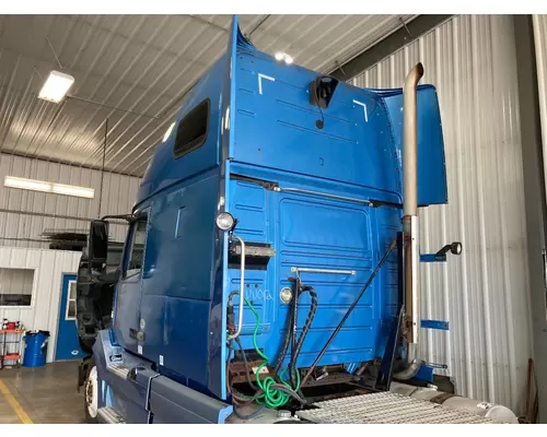 Volvo VNL Cab Assembly