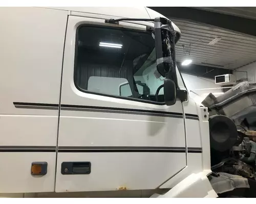 Volvo VNL Cab Assembly