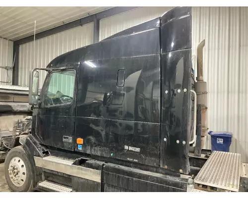 Volvo VNL Cab Assembly