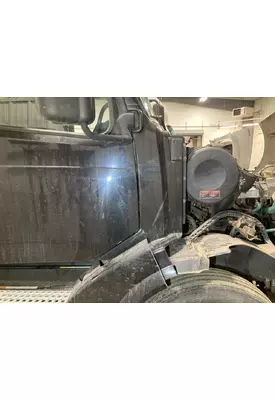 Volvo VNL Cab Assembly