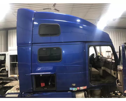 Volvo VNL Cab Assembly