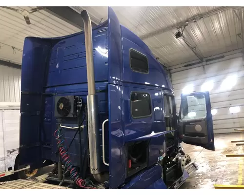 Volvo VNL Cab Assembly