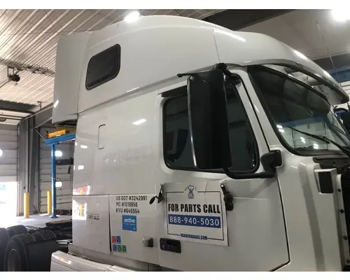 Volvo VNL Cab Assembly