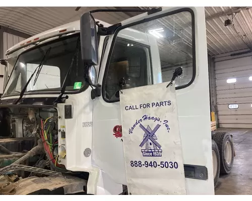 Volvo VNL Cab Assembly