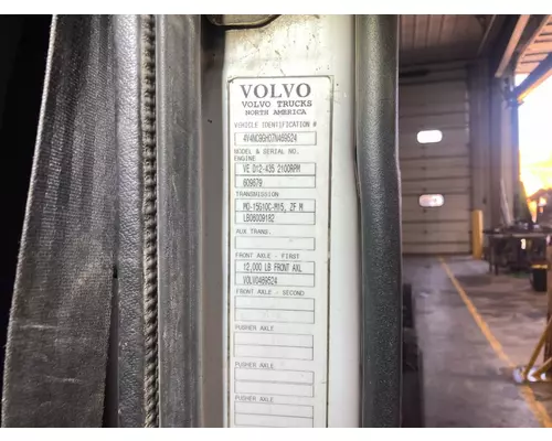 Volvo VNL Cab Assembly