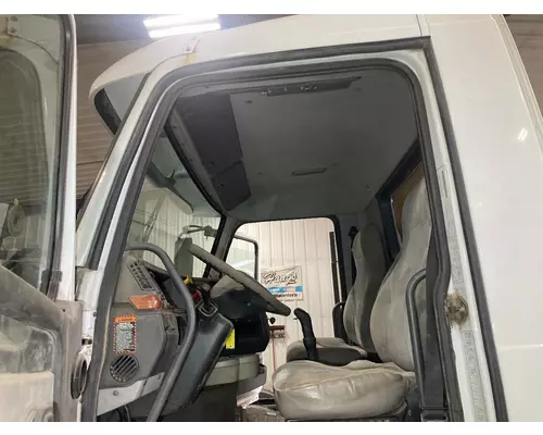 Volvo VNL Cab Assembly