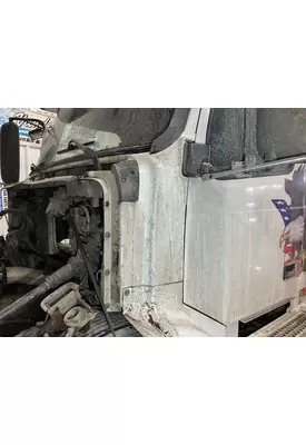 Volvo VNL Cab Assembly