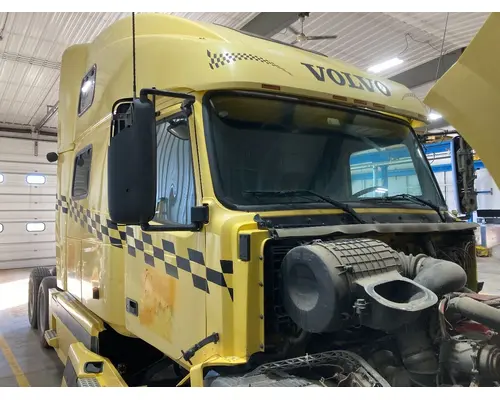 Volvo VNL Cab Assembly