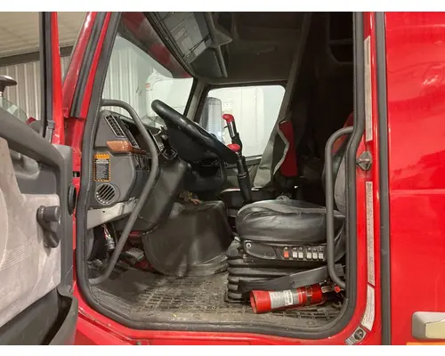 Volvo VNL Cab Assembly
