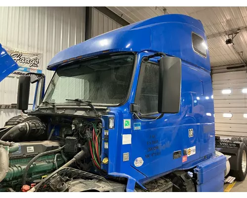 Volvo VNL Cab Assembly