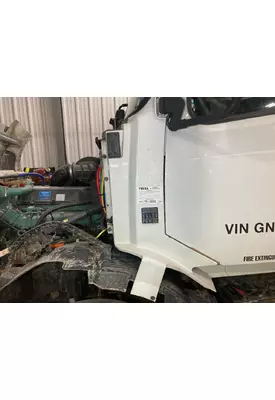 Volvo VNL Cab Assembly