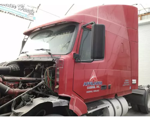 Volvo VNL Cab Assembly