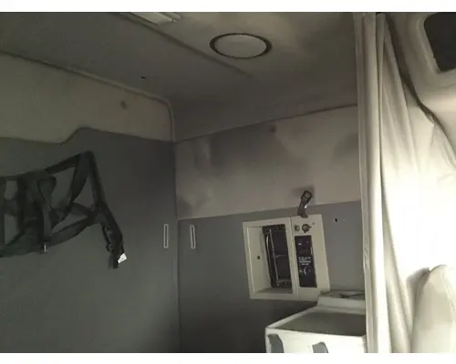 Volvo VNL Cab Assembly