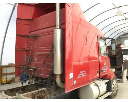 Volvo VNL Cab Assembly