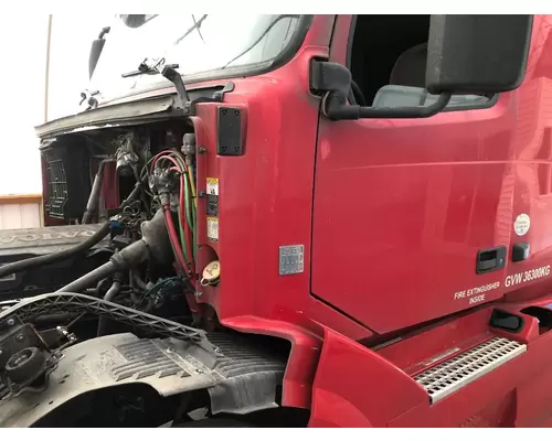 Volvo VNL Cab Assembly