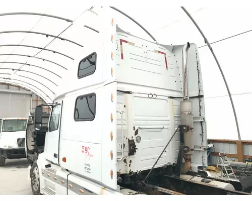 Volvo VNL Cab Assembly